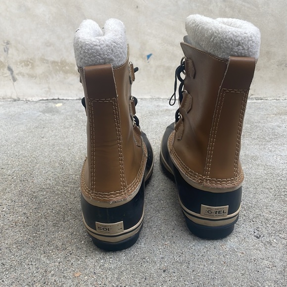 Sorel boots - Picture 3 of 4